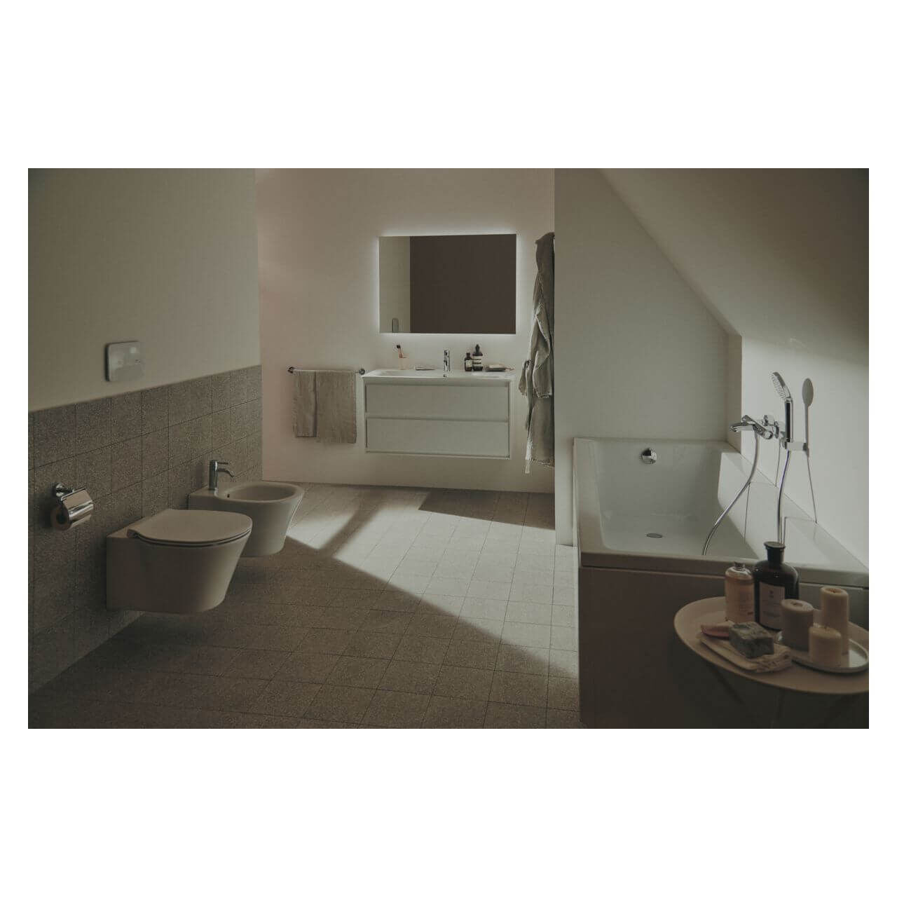 Ideal Standard WC-Sitz Connect Air Softclosing Weiß (E036601)